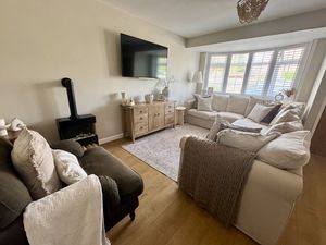 Lounge- click for photo gallery